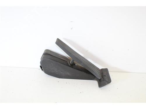 Used Pedal BMW 1 (E87) 120 d (177 hp) 23879696