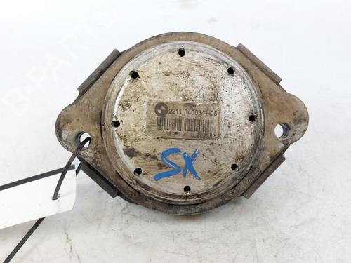 Used Engine mount Engine mount BMW X3 (E83) 2.0 d (150 hp) 17206464 17206464