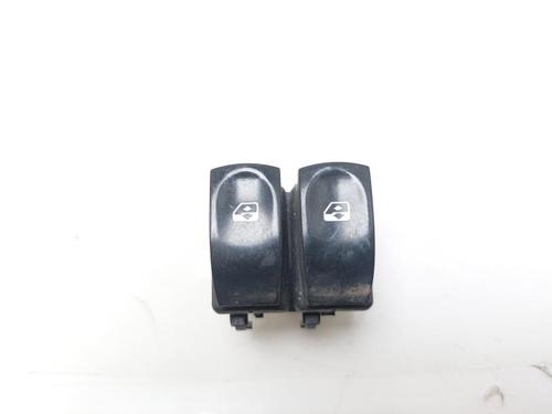 Used Left front window switch RENAULT CLIO III (BR0/1, CR0/1) 1.2 16V (BR02, BR0J, BR11, CR02, CR0J, CR11) (75 hp) 29584329