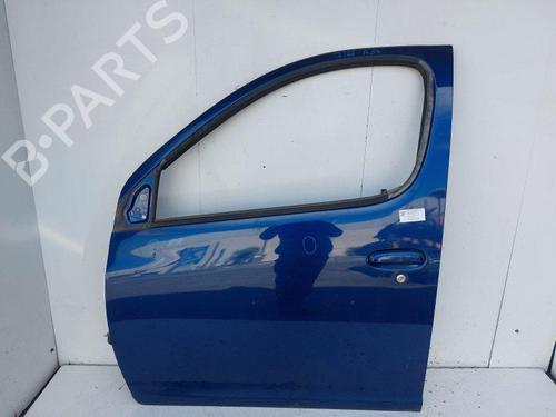 Used Left front door Left front door TOYOTA YARIS VERSO (_P2_) 1.3 (NCP20_, NCP22_, NCP20R, NCP22R) (86 hp) 33926582 33926582