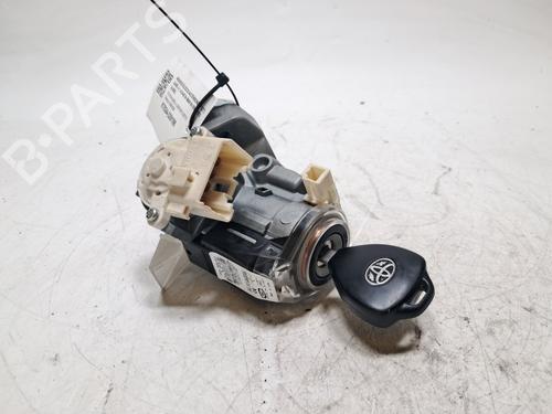 electronic-module-toyota-auris-_e15_-2006-2007-2008-2009-2010-2011-2012-2013-36855945 main image