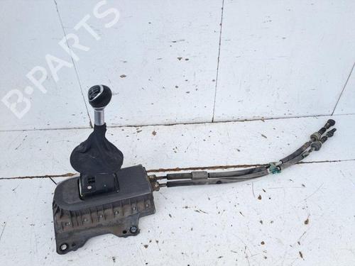 Used Shift knob Shift knob FIAT 500L (351_, 352_) 1.3 D Multijet (199LXY1A, 199LXY11) (84 hp) 33616417 33616417