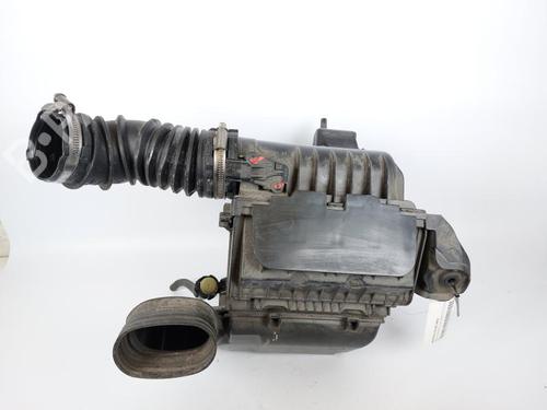 Used Air filter box RENAULT MEGANE IV Grandtour (K9A/M/N_) 1.5 Blue dCi 115 (K9A6) (116 hp) 15167133