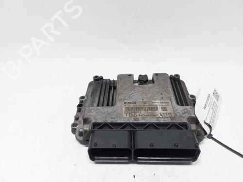 Used Engine control unit (ECU) Engine control unit (ECU) FIAT MULTIPLA (186_) 1.9 JTD (186AXE1A) (120 hp) 33263501 33263501