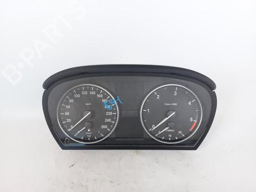 Used Instrument cluster BMW 3 Touring (E91) 318 d (136 hp) 15160706