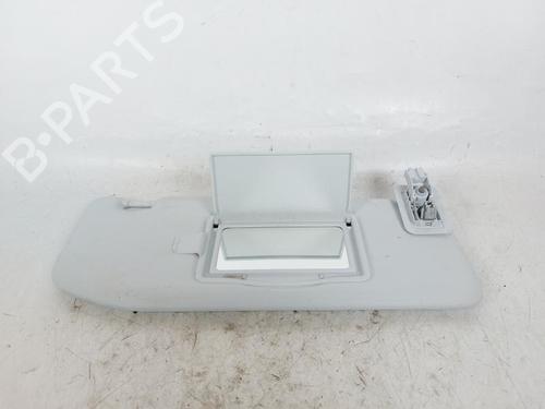 Used Right sun visor Right sun visor 18740667 18740667