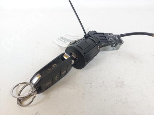 electronic-module-peugeot-2008-i-cu_-2013-23859125 main image
