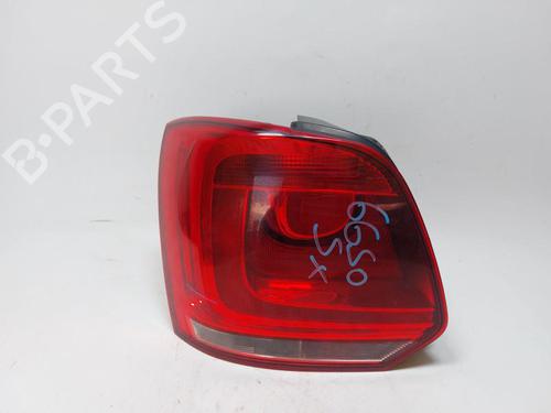Feu arrière gauche VW POLO V (6R1, 6C1) 1.2 TDI (75 hp) 33196868