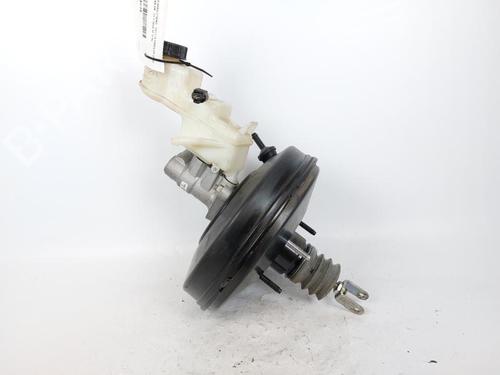Used Servo brake TOYOTA YARIS (_P13_) 1.0 (KSP130_, KSP130) (69 hp) 15161022