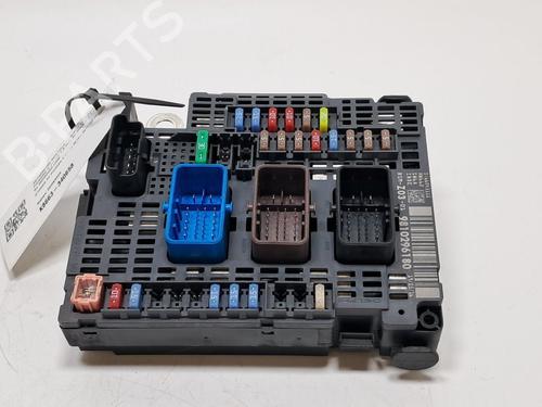 fuse-box-citroen-c4-picasso-ii-2013-39552813 main image