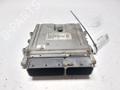 Używane Sterownik / Moduł silnika AUDI A3 (8P1) 2.0 TDI 16V (140 hp) 30802794