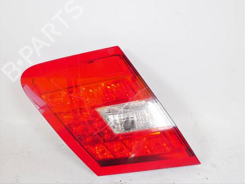 Used Left taillight Left taillight MERCEDES-BENZ E-CLASS (W212) E 350 CDI (212.025) (231 hp) 15149695 15149695