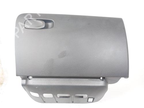 Used Glove box Glove box VOLVO XC40 (536) T4 Plug-in Hybrid (211 hp) 17205537 17205537