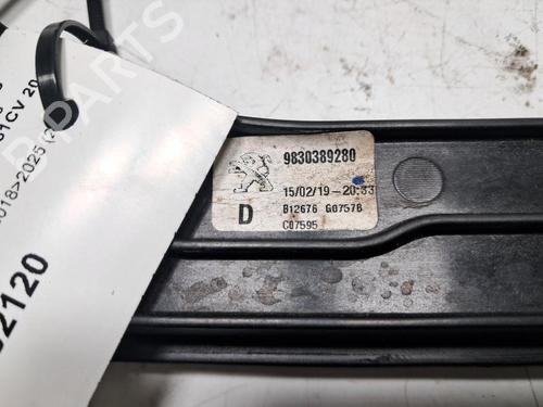 Front right window mechanism CITROËN C5 AIRCROSS (A_) 1.5 BlueHDi 130 (ACYHZJ, ACYHZR) | BP31062747C23