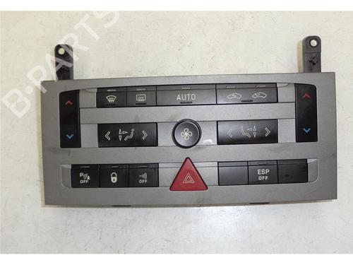 Used Climate control Climate control PEUGEOT 407 (6D_) 2.0 HDi 135 (6DRHRH, 6DRHRE, 6DRHRG, 6DRHRJ) (136 hp) 15139606 15139606