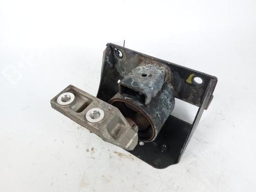 Used Engine mount Engine mount SUZUKI SWIFT IV (FZ, NZ) 1.2 (AZH412, ZC72S) (94 hp) 15156597 15156597