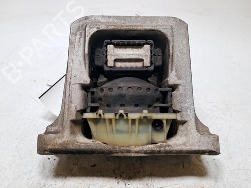 Used Engine mount Engine mount FORD TRANSIT V363 Van (FCD, FDD) 2.0 EcoBlue (130 hp) 35775550 35775550