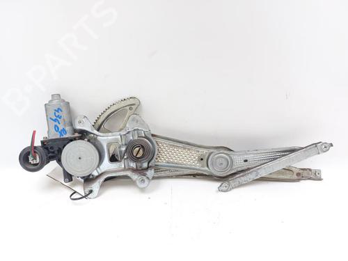 Used Front right window mechanism TOYOTA YARIS (_P1_) 1.3 (NCP10, SCP12_) (86 hp) 27713515