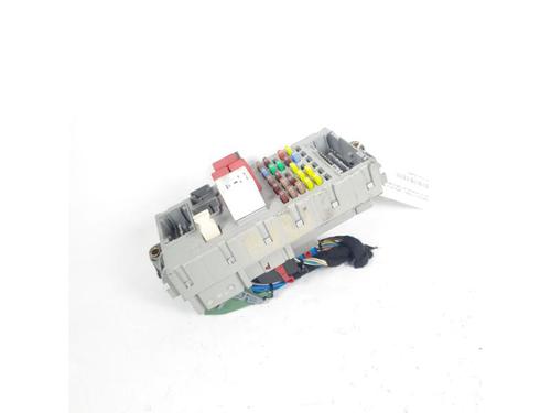 Used Fuse box Fuse box LANCIA DELTA III (844_) 1.6 D Multijet (844.AXC11, 844.AXC1A) (120 hp) 15152308 15152308
