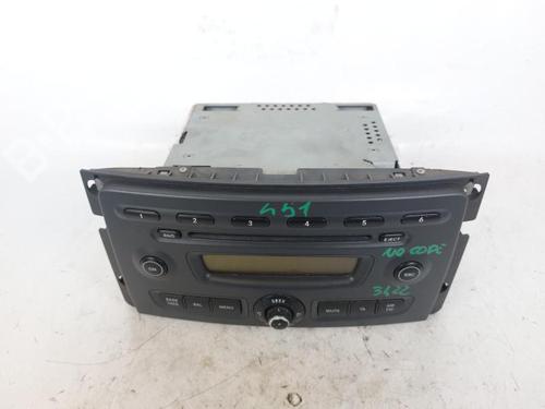 Used Radio SMART FORTWO Coupe (451) 1.0 Turbo (451.332) (84 hp) 18826423