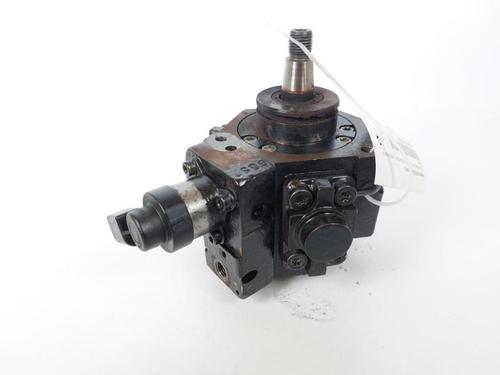 Used Injection pump Injection pump AUDI A4 B7 Convertible (8HE) 3.0 TDI quattro (233 hp) 15892089 15892089