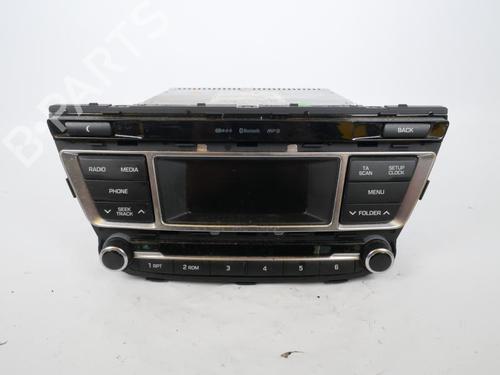 Used Radio HYUNDAI i20 II (GB, IB) 1.1 CRDi (75 hp) 15159999