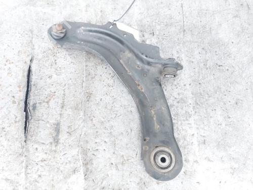 Venstre foran bærearm RENAULT CAPTUR I (J5_, H5_) 0.9 TCe 90 (90 hp) 30802348