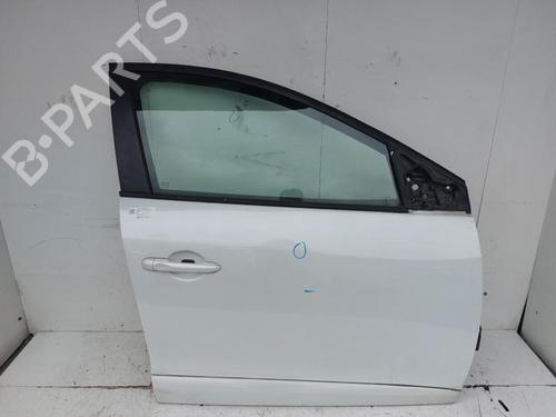 right-front-door-renault-megane-iii-hatchback-bz01_-b3_-2008-33196310 main image
