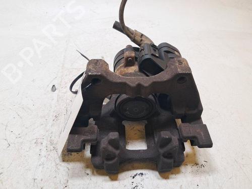 Used Right front brake caliper Right front brake caliper AUDI A3 Limousine (8VS, 8VM) 1.6 TDI (115 hp) 33613489 33613489