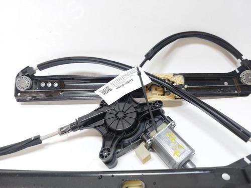 Front left window mechanism SKODA KAROQ (NU7, ND7) 2.0 TDI | BP31062834C22 - Image 4