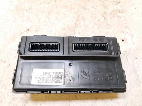 Used Engine control unit (ECU) Engine control unit (ECU) KIA SPORTAGE V (NQ5) 1.6 CRDi MHEV (136 hp) 36183981 36183981