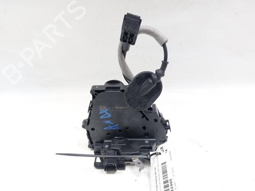 Used Front right lock RENAULT EXPRESS Box Body/MPV 1.3 TCe 100 (F6MA) (102 hp) 24606219