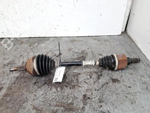 Used Left front driveshaft Left front driveshaft PEUGEOT 3008 II SUV (MC_, MR_, MJ_, M4_) Hybrid4 (M45GBU) (299 hp) 33196014 33196014