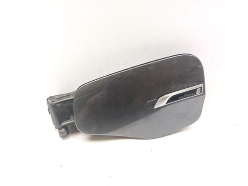 Used Fuel flap BMW X1 (F48) xDrive 25 e Plug-in-Hybrid (220 hp) 29522978