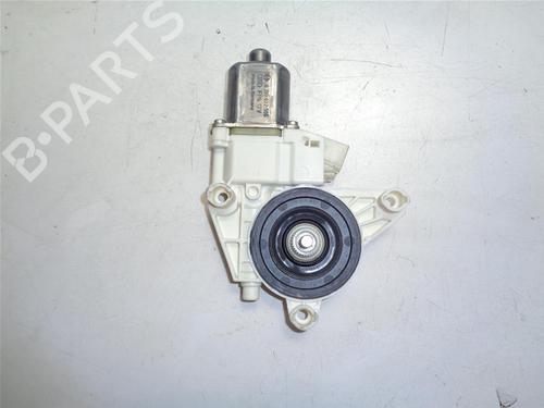 Left rear window motor MERCEDES-BENZ C-CLASS (W204) C 180 CDI (204.000) | BP15139312E23