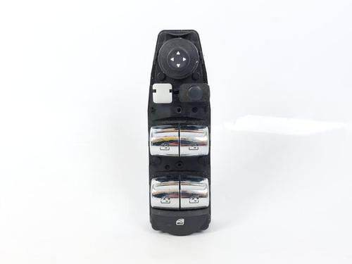 Used Left front window switch Left front window switch MINI MINI CLUBMAN (F54) Cooper (136 hp) 22754365 22754365