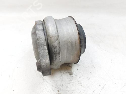 Engine mount MERCEDES-BENZ C-CLASS (W204) C 320 CDI 4-matic (204.089) | BP29383642M89 