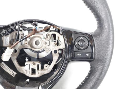 Steering wheel TOYOTA YARIS (_P13_) 1.5 Hybrid (NHP130_) | BP15155968C49 
