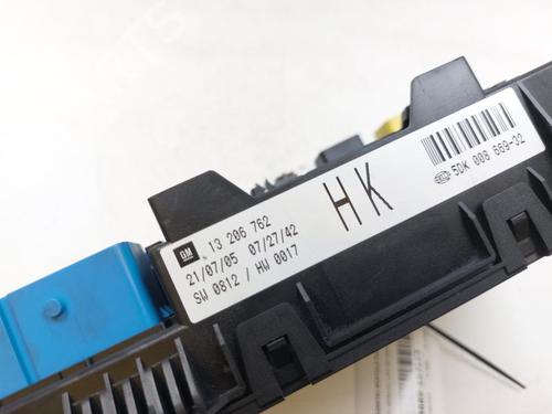 Fuse box OPEL ASTRA H (A04) 1.4 (L48) | BP29238587E1