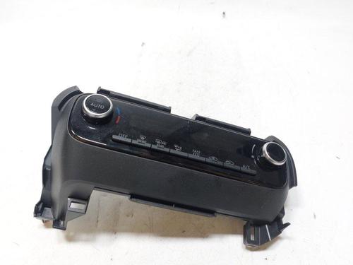 Used Climate control Climate control TOYOTA YARIS (_P21_, _PA1_, _PH1_) 1.5 Hybrid (MXPH10, MXPH11) (116 hp) 34207092 34207092