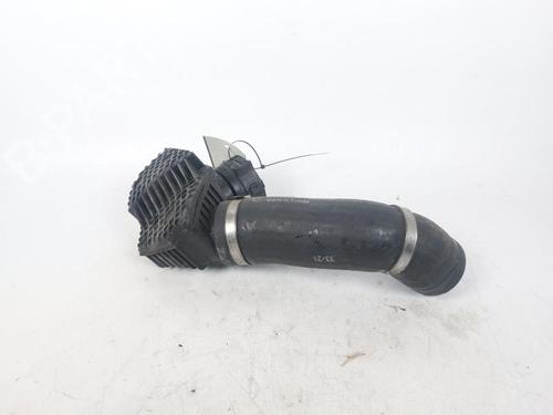 Used Air filter box Air filter box VOLVO XC40 (536) T4 Plug-in Hybrid (211 hp) 17205571 17205571