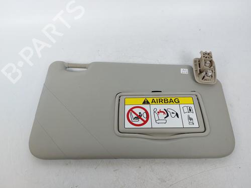 Used Right sun visor Right sun visor 15170929 15170929