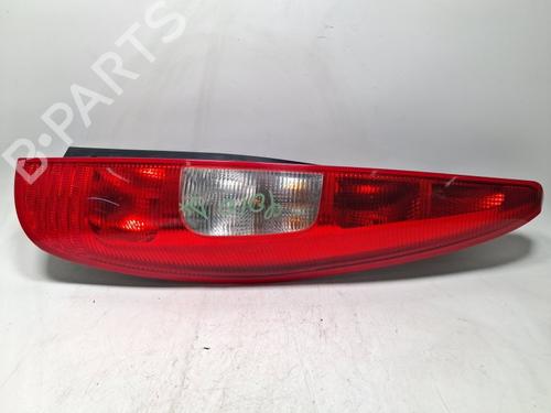 Used Right taillight Right taillight MITSUBISHI COLT VI (Z3_A, Z2_A) 1.1 (Z31A, Z32A) (75 hp) 40596802 40596802