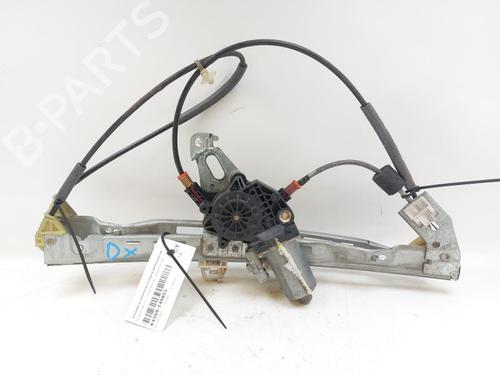 Rudehejsemekanisme Højre foran PEUGEOT 206 Hatchback (2A/C) 1.4 i (75 hp) 27858850