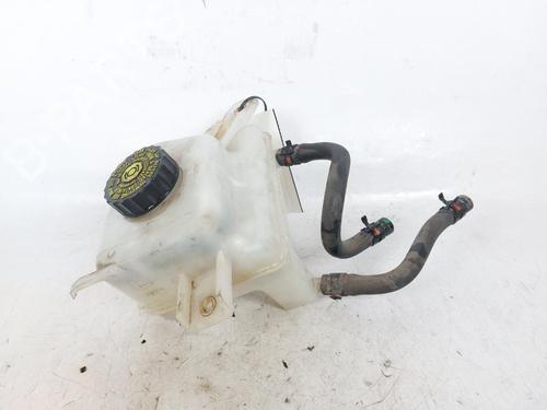 Annen TOYOTA YARIS (_P13_) 1.5 Hybrid (NHP130_, NHP130) (101 hp) 18826377