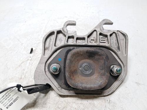 Used Gearbox mount Gearbox mount RENAULT ARKANA I (LCM_, LDN_) 1.6 E-TECH 145 (LDMU) (143 hp) 34617805 34617805