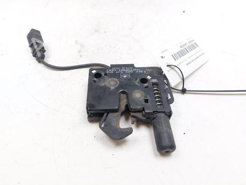 Used Tailgate lock Tailgate lock 27537157 27537157