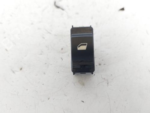 Used Right front window switch Right front window switch 23066611 23066611