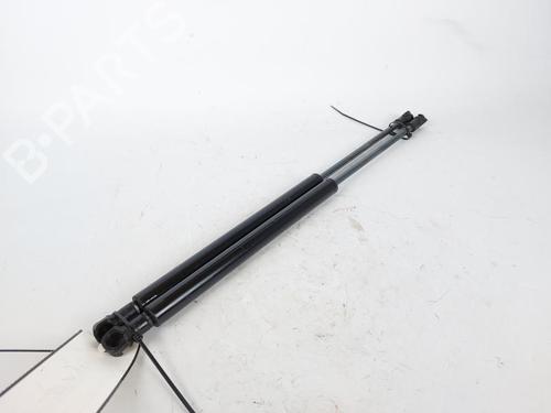 Used Tailgate lift support Tailgate lift support 15157691 15157691