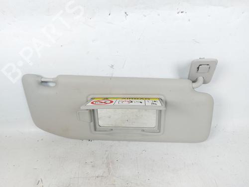 Used Right sun visor Right sun visor CITROËN C3 III (SX) 1.5 BlueHDi 100 (SXYHYP, SXYHTU) (102 hp) 19937857 19937857